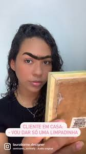 Laura Borne (@lauraborne)