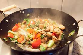 Poulet Saute Au Miel Pak Choi Et Sesame Saute De Poulet Recette Pak Choi Cuisine Asiatique