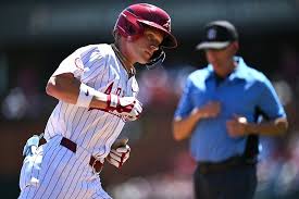 Arkansas Razorbacks Clinch Series Against Oklahoma Sooners with Explosive Rally
