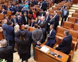 Parlamentarii Pmp Au Depus Proiectul FÄƒrÄƒ Penali In FuncÅ£ii Publice 12 03 2019 Bursa Ro