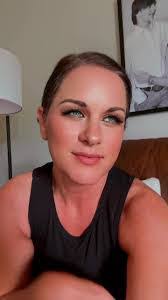 Hillary Mccall's Instagram, Twitter & Facebook