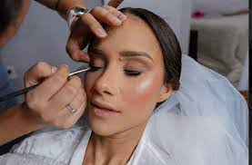 Debora Castro Makeup Artist