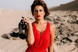 هاجمت الفنانة منة فضالي اللبنانية ميريام فارس بعد تغريدة كتبتها الأخيرة على صفحتها تروج فيها لإعلانها الخاص بإحدى شركات العقارات في مصر، وذلك في أول عمل تشارك فيه في. Ø¨Ø§Ù„ØµÙˆØ± Ù…Ù†Ø© ÙØ¶Ø§Ù„ÙŠ Ø¨Ø¥Ø·Ù„Ø§Ù„Ø© ÙƒØ§Ø¬ÙˆØ§Ù„ Ø´ØªÙˆÙŠØ© Ù…Ù† Ø³ÙˆØ±ÙŠØ§ Ù…Ø¬Ù„Ø© Ø§Ù„Ù…Ø±Ø¢Ø© Ø§Ù„Ø¹Ø±Ø¨ÙŠØ©