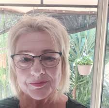 How to clean a Cuisinart air fryer pan?