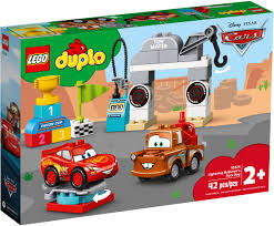 Lightning Mcqueen S Race Day 10924 Disney Buy Online At The Official Lego Shop Us