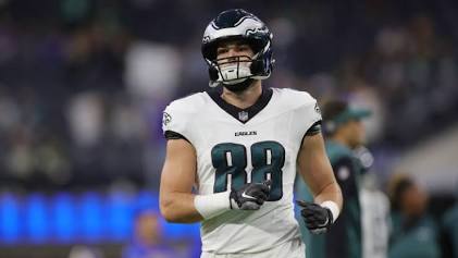 Reports: Dallas Goedert, Eagles agree to one-year contract ...