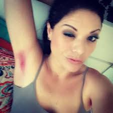 Feministki farbują pachy! To manifest!