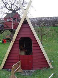 Auf der beiliegenden stückliste sind holzgruppen vermerkt. Spielhaus Jochen Selber Bauen Rolands Bauplaene Bauplane Kostenlos