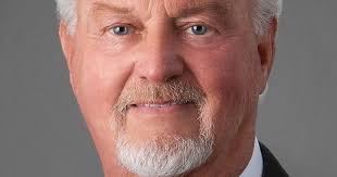 PEOPLE IN BUSINESS (june 27)