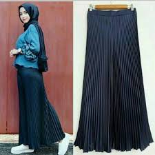Tas tote tas kulit besar simple fashion style big leather bag bta140 harga rp 53.200 dikirim dari dki jakarta. Kulot Hijab Allsize Olshop Fashion Olshop Wanita Di Carousell