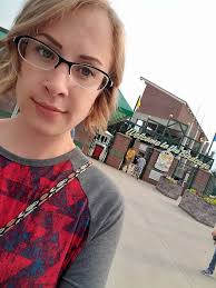 Marriage Can Be Murder hosted last night's VIP night at Glittering Lights  at Las Vegas Motor Speedway! 📸: #repost @jaynepost