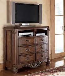 Bring Elegance To Your Tv Room Or Bedroom With This Gorgeous Entertainment Center Available At Furniture Plus Tv Room Entertainment Center Room