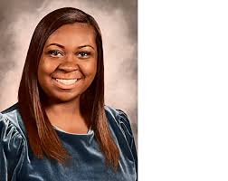 Kayla Reeder's Instagram, Twitter & Facebook