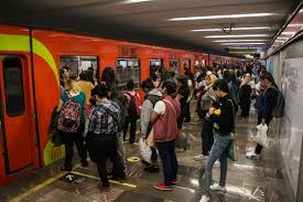 En la estacion de metro pantitlan lleno donde ninguna hormiga puede pasar y siendo las 8 15pm. Mapa Del Metro De La Cdmx Poco De Historia Y Horarios Viajabonito
