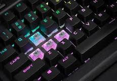 Keyboard Switch Types: Linear vs Tactile vs Clicky | CORSAIR