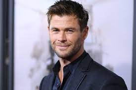 Hemsworth has also appeared in the science fiction action film star trek (2009), the … Chris Hemsworth Er Ist Der Special Friend Seines Sohnes Tristan Gq Germany