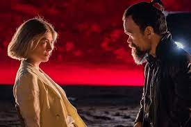 Родилась 27 января 1979 года в хаммерсмите, лондон (англия). Rosamund Pike Latest Role Has Shades Of Gone Girl Los Angeles Times