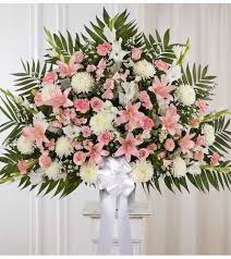 Maybe you would like to learn more about one of these? Heartfelt Sympathies Standing Basket P Florist Hagerstown Md