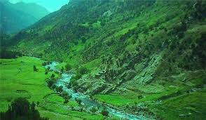 .آبیاری و ۵۶۲ متر دیوار محافظتی به ارزش ۱۵ میلیون افغانی از سوی دفتر انسجام برنامه‌های ساحوی وزارت احیا و انکشاف دهات در روستای پشکی مرکز ولایت نورستان جریان دارد. Ù†ÙˆØ±Ø³ØªØ§Ù† Ø¨Ù‡Ø´Øª Ù¾Ù†Ù‡Ø§Ù† Ø§ÙØºØ§Ù†Ø³ØªØ§Ù† ØªØµØ§ÙˆÛŒØ± Farsnews Agency
