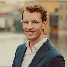 Robert Willman's Instagram, Twitter & Facebook