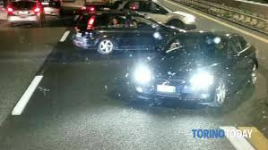 21 foto 05 giugno 2020 15:40. Incidente Sull Autostrada Torino Milano A Settimo Torinese Scontro Tra Cinque Veicoli Uno Ribaltato Caos Code E Traffico 23 Maggio 2021