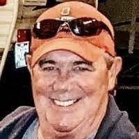 Dixie Hedden's Instagram, Twitter & Facebook