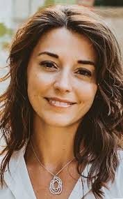 Business people for Oct. 6