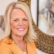 Malika Houston's Instagram, Twitter & Facebook