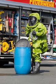 Um ein kleines loch in einer beschädigten gasleitung abzudichten griff die freiwillige feuerwehr freilassing auf ein ungewöhnliches mittel. Schutzkleidung Feuerwehr Wunstorf