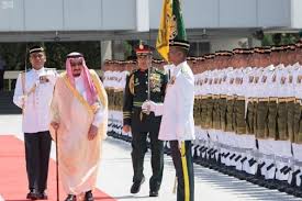 Peranan itu pada dasarnya adalah tugas apa yang dilakukan sesuai dengan status yang dimiliki, dalam hal ini sebagai warga negara. 25 Fakta Menarik Di Sebalik Strategi Hubungan Luar Malaysia Dengan Arab Saudi Dan Iran