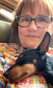 How am I supposed to get anything done? 🤣