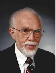 Earl Dwight's Instagram, Twitter & Facebook