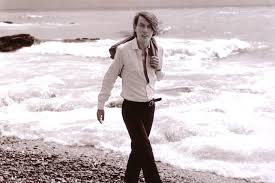 De'andre james hunter (born december 2, 1997) is an american professional basketball player for the atlanta hawks of the national basketball association (nba). 21 Anni Senza Fabrizio De Andre Principe Libero Della Musica Italiana Il Primato Nazionale