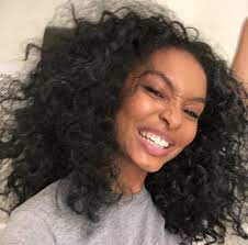 Fall S Hottest Hair Trend Is Effortless And Affordable Af Curly Hair Styles Naturally Black Natural Hairstyles Curly Hair Styles