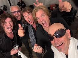 💥💥💥THANK YOU SWEDEN💥💥💥 Thank you ARVIKA‼️ We've had an amazing summer  🙏🙏🙏 Three more shows in September otherwise into the studio in the  autumn