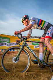 , 2019 , joodse huizen 5: The Cycling Sensation Mathieu Van Der Poel Sportrx