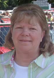 Jackie Everhart's Instagram, Twitter & Facebook