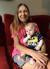 Penney+with+grandson+Jaxson+Melton.+Penney+was+married+to+Barb+Melton +Earl%27s+brother%2C+John+Melton.jpg