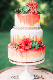 Gourmet cupcakery is a wedding cake business operating out of sioux falls, south dakota. Bohemian Style Wedding Cakes Novocom Top