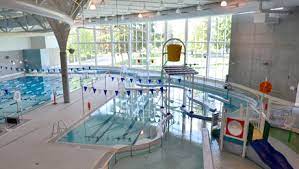You can take advantage of free parking, along with an airport shuttle (available 24 hours). Swimming At Edmonds