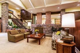 The Brady Bunch House Renovation Revealed Part 1 The Heart Of The Home Hgtv S A Very Brady Renovation Hgtv The Brady Bunch House Renovations