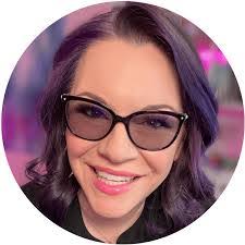 Emily Opp's Instagram, Twitter & Facebook