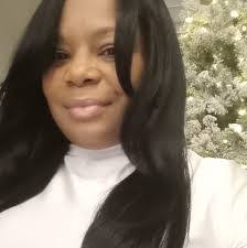 Lisa Batie's Instagram, Twitter & Facebook