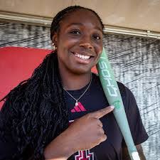 Olivia Roark's Instagram, Twitter & Facebook