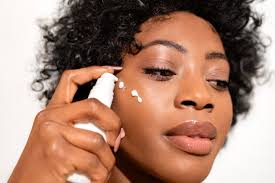 How to Pack Makeup For Flight — Salt & Wind Travel