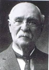 Ann Moyes's Instagram, Twitter & Facebook