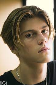 interview australian new star ruel bursts with free heart there should be no equation calculation boys long hairstyles long hair styles men boy hairstyles