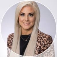 Stephanie Mccormick's Instagram, Twitter & Facebook