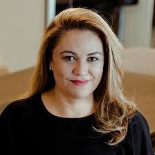 Mayra Pineda Oficial