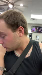 Beauty Bar Y Barber Shop Edc